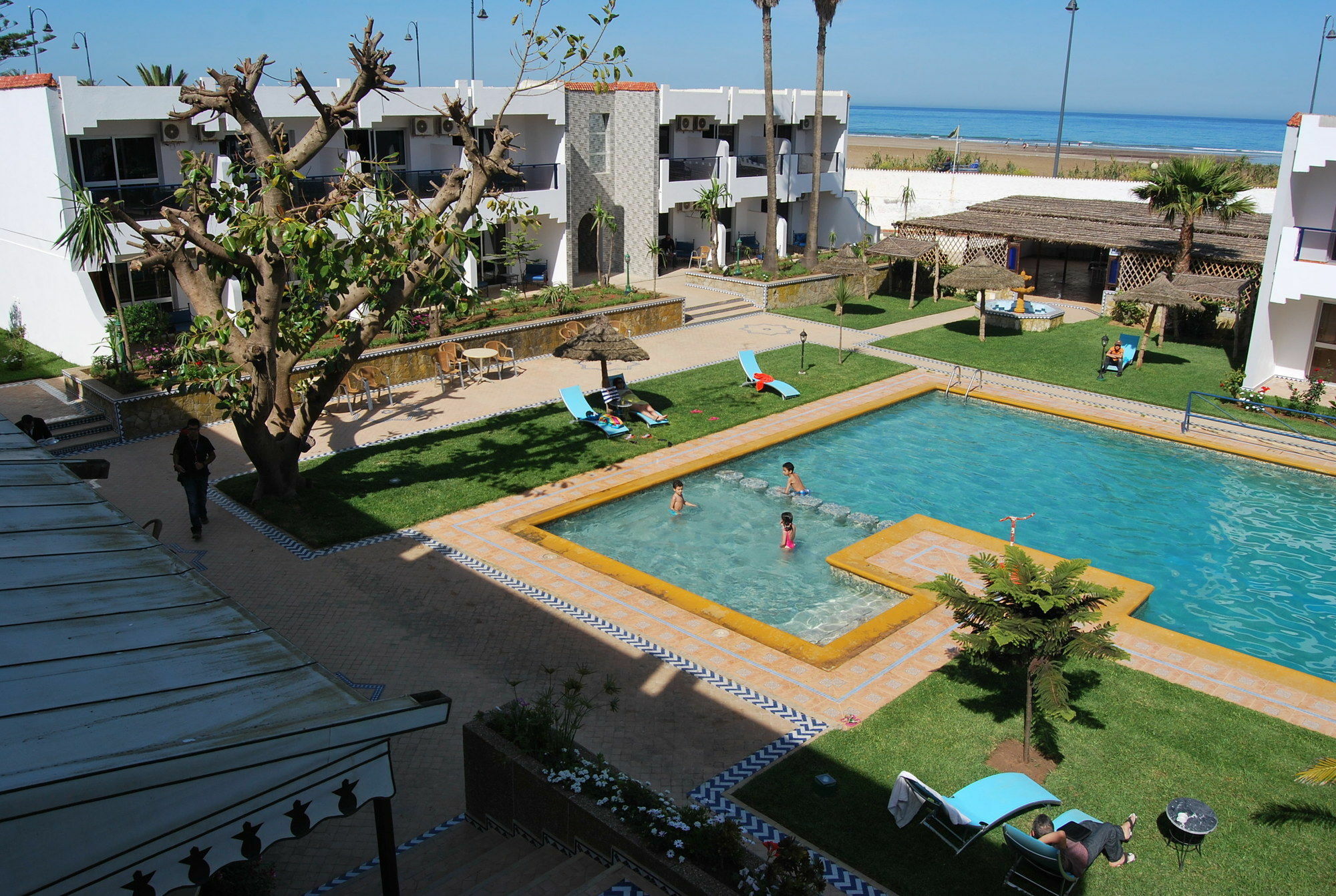 Hotel Al Khaima Asilah Exterior foto